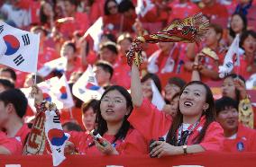 Supporters cheer up Korea squad
